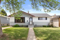1946 17 Avenue SEMedicine Hat, AB T1A 3V4