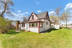 25 4 Street NERedcliff, AB T0J 2P0