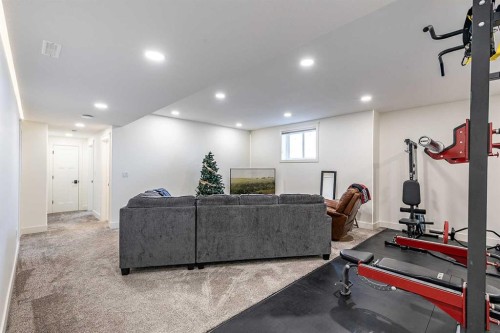 480 7 Street, Dunmore, AB - Indoor
