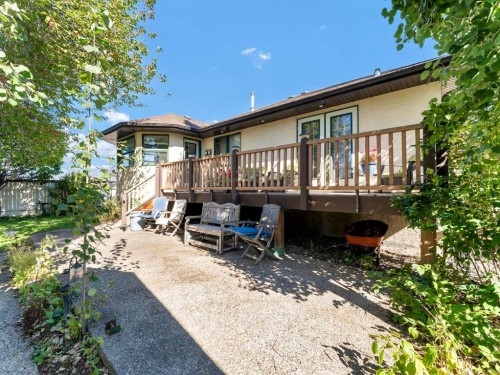 4 Turner Boulevard Se, Medicine Hat, AB - Outdoor With Deck Patio Veranda