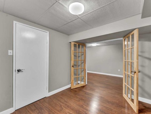 166 Mitchell Crescent Nw, Medicine Hat, AB - Indoor Photo Showing Other Room