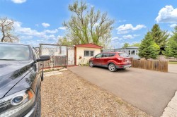 2-612 20 Street NEMedicine Hat, AB T1C 1H5