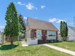 119 10 Street SWMedicine Hat, AB T1A 4R1
