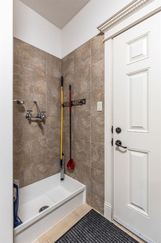 2-12016 Range Road 61A, Rural Cypress County, AB - Indoor Photo Showing Bathroom