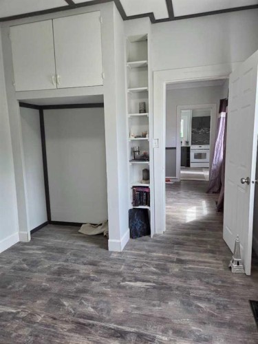 206 1 Avenue East, Foremost, AB - Indoor Photo Showing Other Room