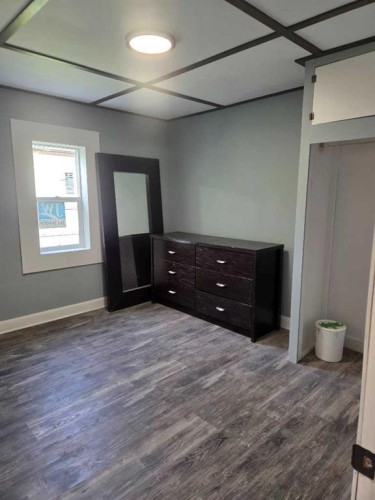 206 1 Avenue East, Foremost, AB - Indoor