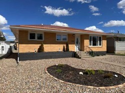 2231 20 Avenue SEMedicine Hat, AB T1A 3Y8
