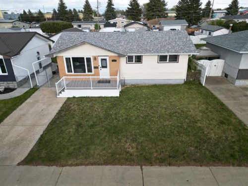 2169 20 Avenue SE Medicine Hat, AB T1A 3X8