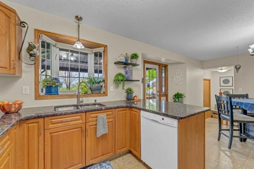 5 - 6219A Highway #3, Rural Cypress County, AB - Indoor Photo Showing Kitchen With Double Sink