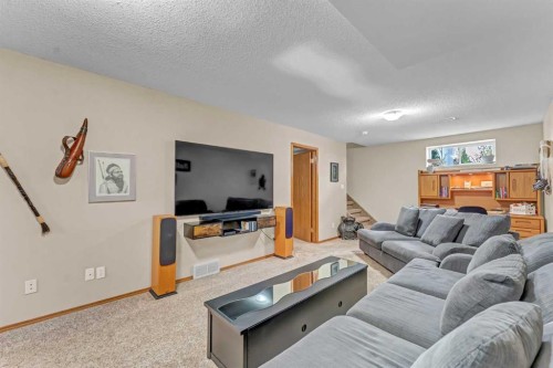 5 - 6219A Highway #3, Rural Cypress County, AB - Indoor Photo Showing Other Room