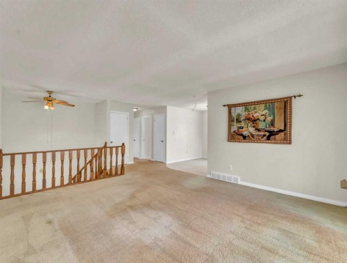 39 Rae Crescent Se, Medicine Hat, AB - Indoor