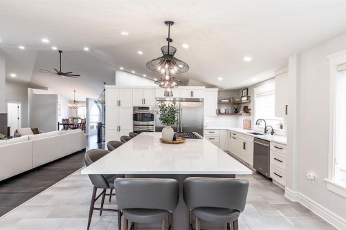 119 Perry Crescent Ne, Medicine Hat, AB - Indoor