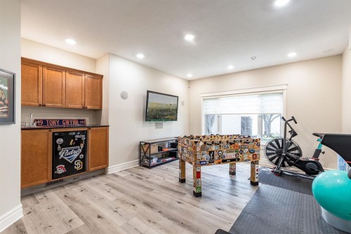 119 Perry Crescent Ne, Medicine Hat, AB - Indoor