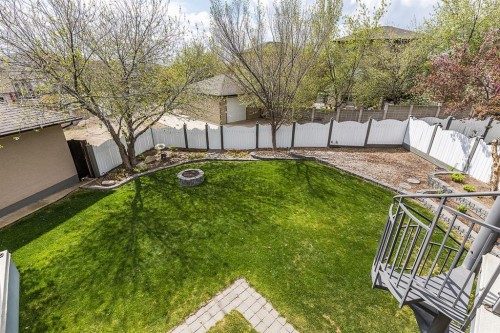 119 Perry Crescent Ne, Medicine Hat, AB - Outdoor