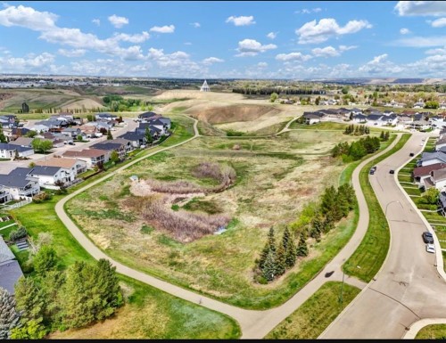 2-89 Sunrise Way SW Medicine Hat, AB T1B 4X9
