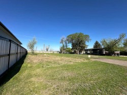 295 Fleet Street SWMedicine Hat, AB T1A 7Z4