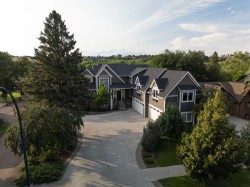 312 1 Street SEMedicine Hat, AB T1A 0A5