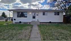 794 Black Boulevard NWMedicine Hat, AB T1A 7B4