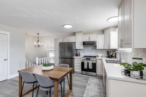 270 Shepherd Crescent Se, Medicine Hat, AB - Indoor
