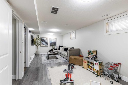 270 Shepherd Crescent Se, Medicine Hat, AB - Indoor