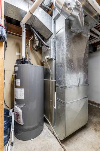 270 Shepherd Crescent Se, Medicine Hat, AB - Indoor Photo Showing Basement