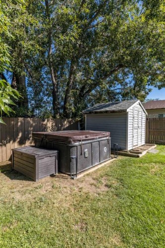 270 Shepherd Crescent Se, Medicine Hat, AB - Outdoor