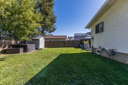 270 Shepherd Crescent Se, Medicine Hat, AB - Outdoor