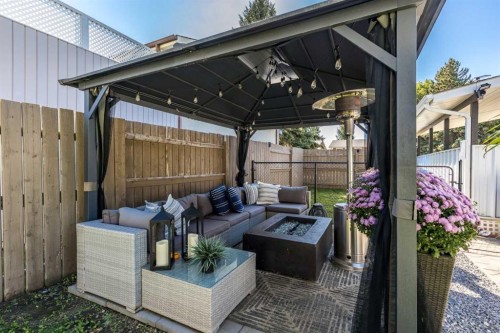 270 Shepherd Crescent Se, Medicine Hat, AB - Outdoor With Deck Patio Veranda With Exterior