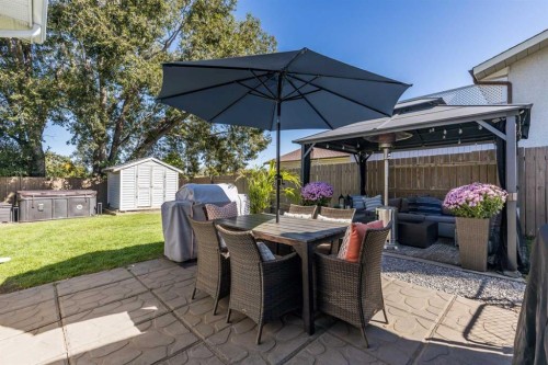 270 Shepherd Crescent Se, Medicine Hat, AB - Outdoor With Deck Patio Veranda With Exterior