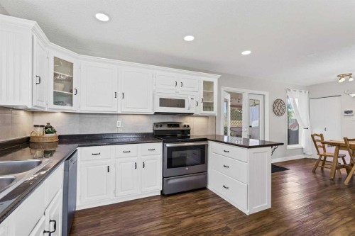 8 Corbitt Way Se, Medicine Hat, AB 