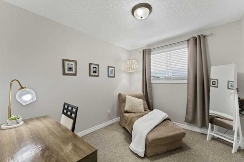 8 Corbitt Way Se, Medicine Hat, AB 