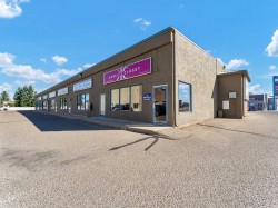 8-3295 Dunmore Road SEMedicine Hat, AB T1B 3R2