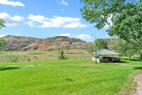 20 Josephine Avenue Sw, Redcliff, AB - Outdoor With View