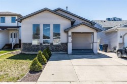 71 Sunset Crescent SWMedicine Hat, AB T1B 4T6