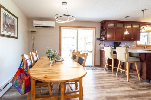 140014 Township Road 150, Rolling Hills, AB - Indoor Photo Showing Dining Room
