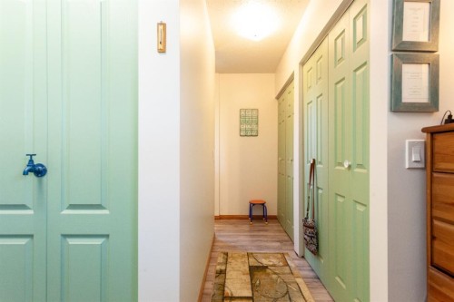 140014 Township Road 150, Rolling Hills, AB - Indoor Photo Showing Other Room