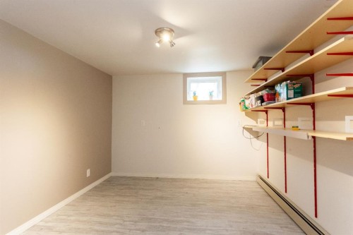 140014 Township Road 150, Rolling Hills, AB - Indoor