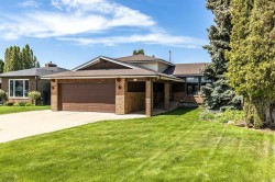 16 East Glen Crescent SEMedicine Hat, AB T1B 2Y6