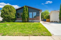 17 Calder Place SEMedicine Hat, AB T1B 3K2