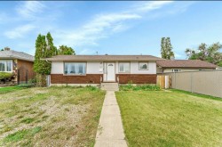 1265 2 Avenue NEMedicine Hat, AB T1A 6A7