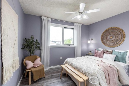910 7 Street Se, Redcliff, AB 