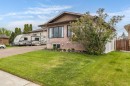 910 7 Street Se, Redcliff, AB 