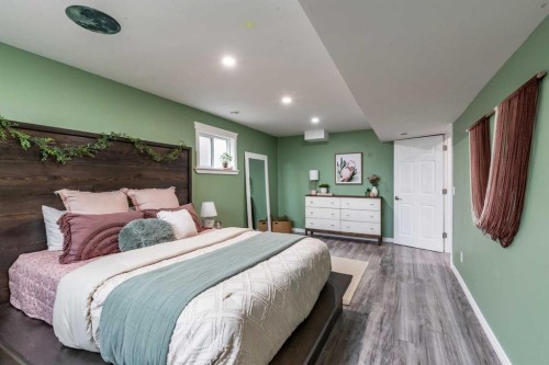 910 7 Street Se, Redcliff, AB 