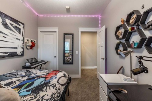 936 Maskell Place Se, Redcliff, AB - Indoor