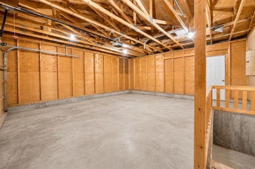 107 Sprague Way Se, Medicine Hat, AB - Indoor Photo Showing Basement