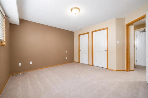 4-407 Macleod Trail Se, Medicine Hat, AB - Indoor Photo Showing Other Room
