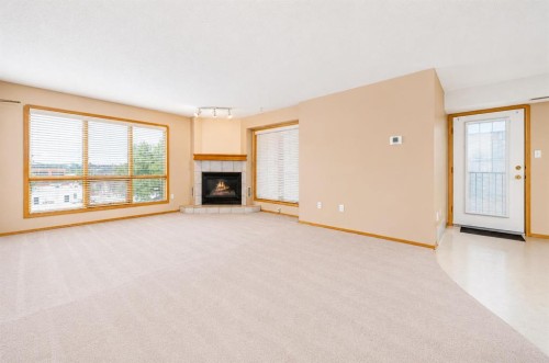 4-407 Macleod Trail Se, Medicine Hat, AB - Indoor With Fireplace
