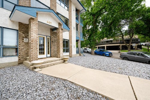4-407 Macleod Trail Se, Medicine Hat, AB - Outdoor