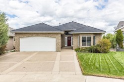 28 Chinook Place SWMedicine Hat, AB T1A 8S1