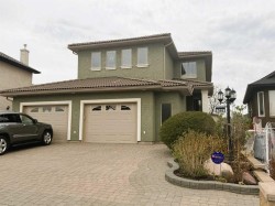 144 Sundance Road SWMedicine Hat, AB T1B 4V9